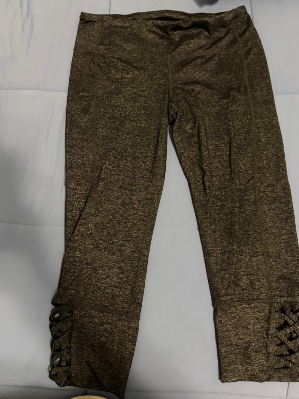 Athleta Leggings – Women’s Medium – Gray/Black Heathered with Lace-Up Detail